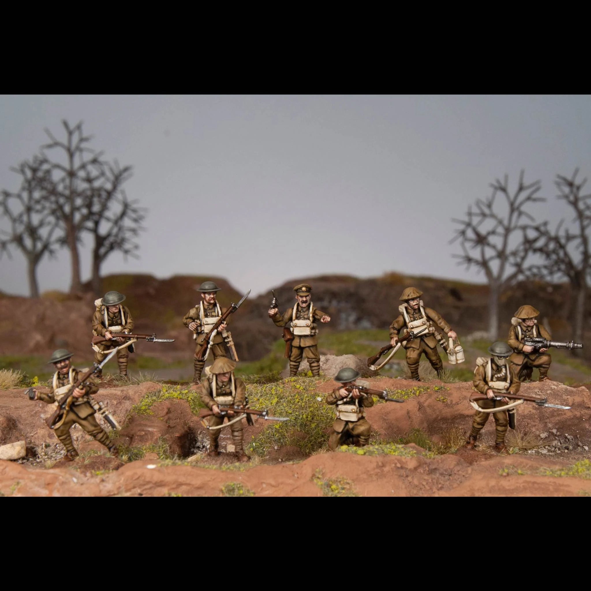 British Infantry (1916-1918), 28 mm Scale Model Plastic Figures Diorama Example