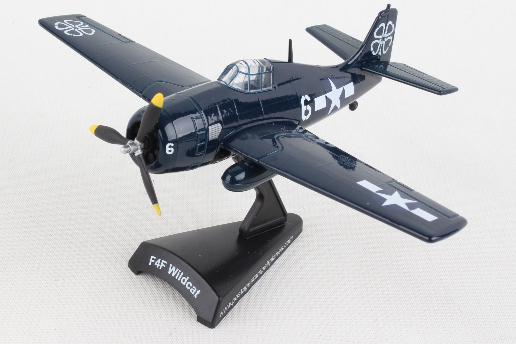 Grumman F4F Wildcat VC-93 1/87 Scale Model