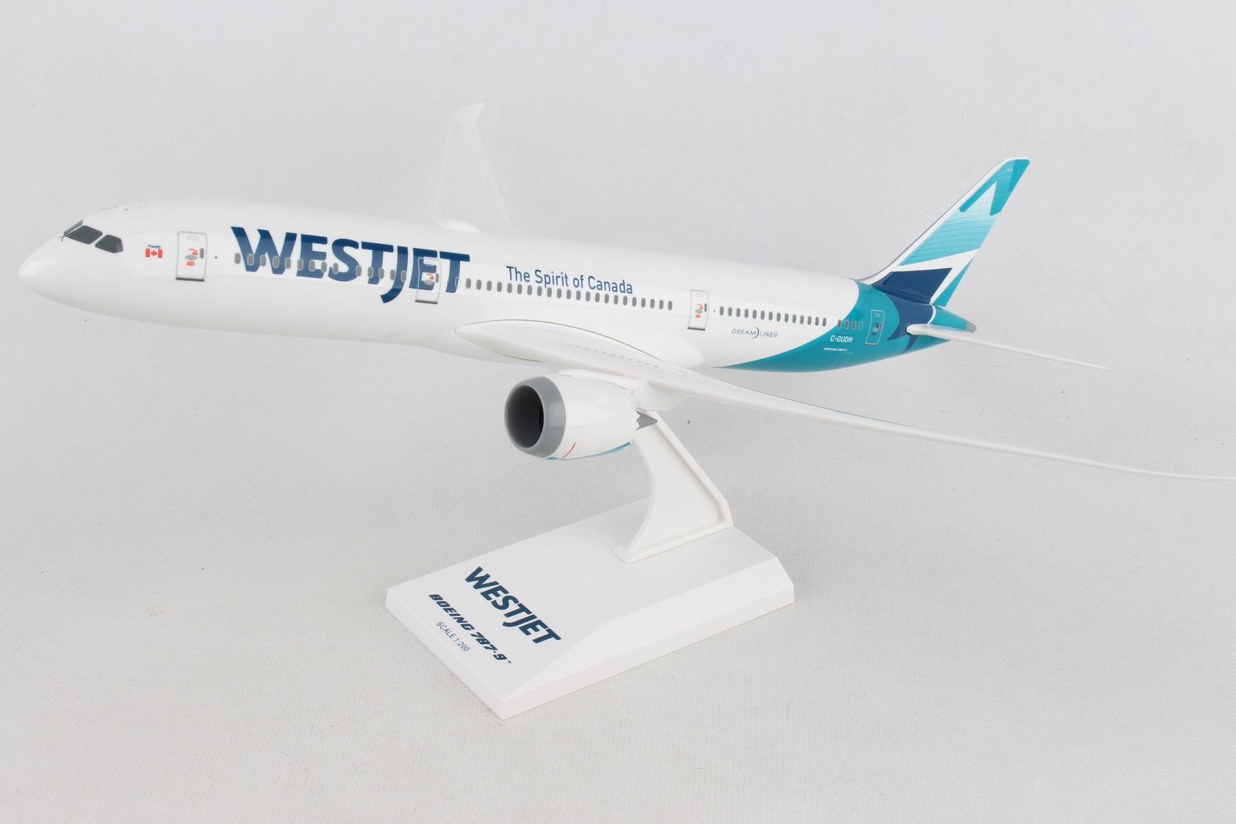 Boeing 787-9 WestJet Airlines (C-GUDH) 1:200 Scale Model