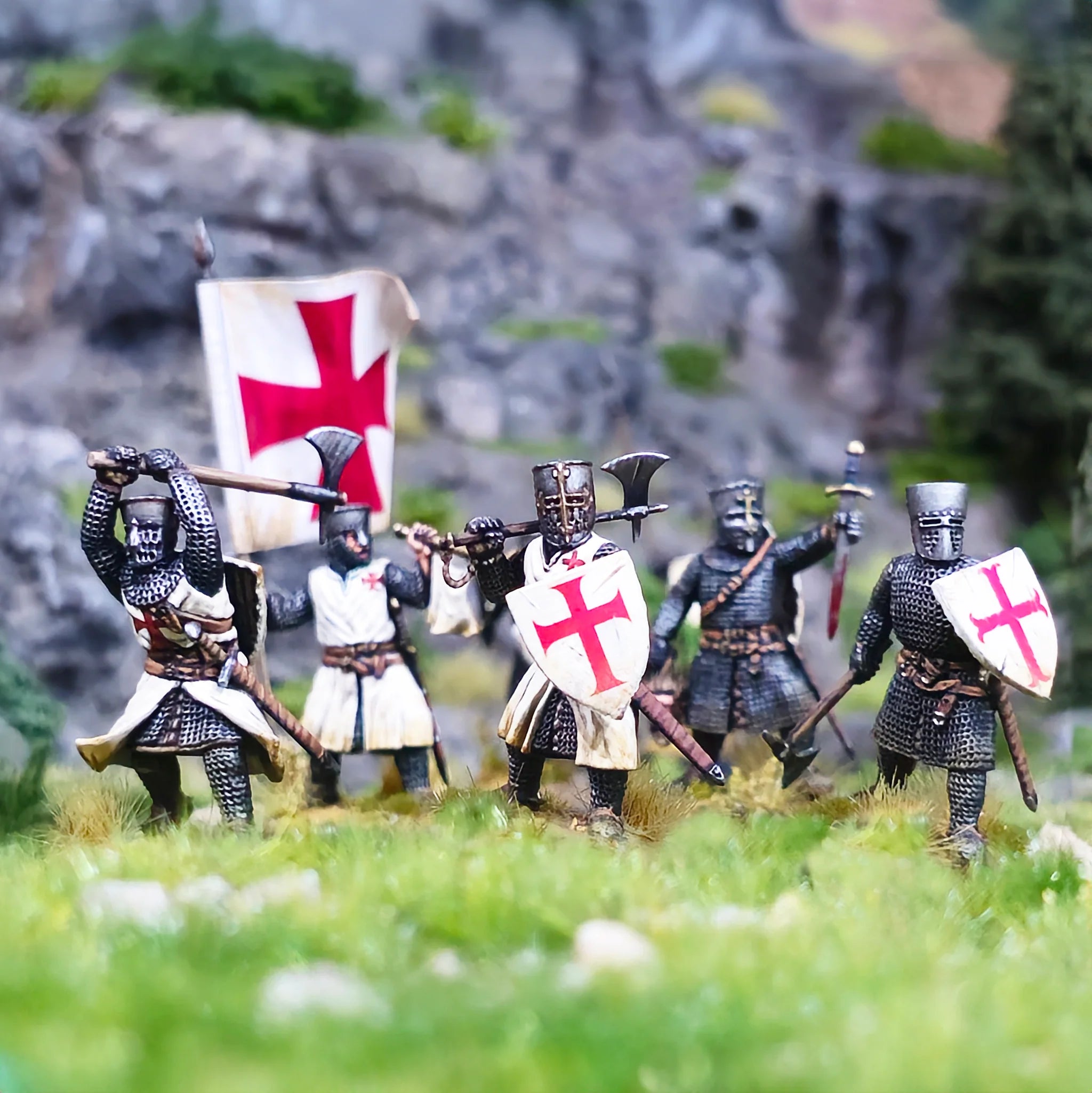 Victrix Ltd Medieval Foot Knights 28mm Scale Historical Figures Crusader Knights Example Scene