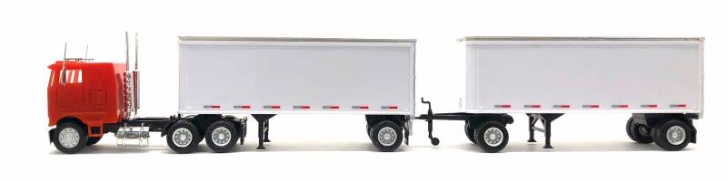 Promotex Peterbilt COE w/ 2 Pup Tailers
