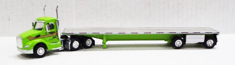 Peterbilt 579 Day Cab (Lime Green) St Germain Logo W/ Spread Axle Flatbed, 1:87 (HO) Scale Model By Trucks N Stuff
