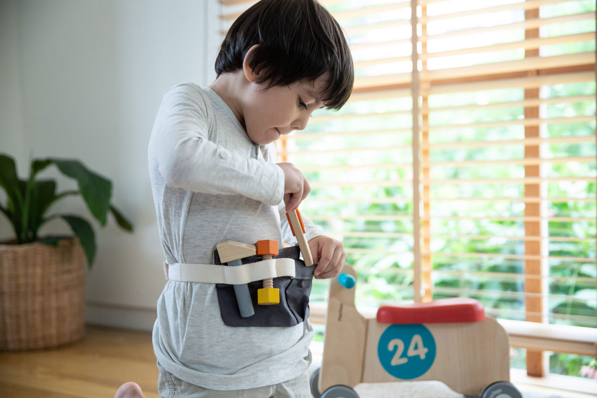 Tool Belt Wooden Pretend Play Set Close Up