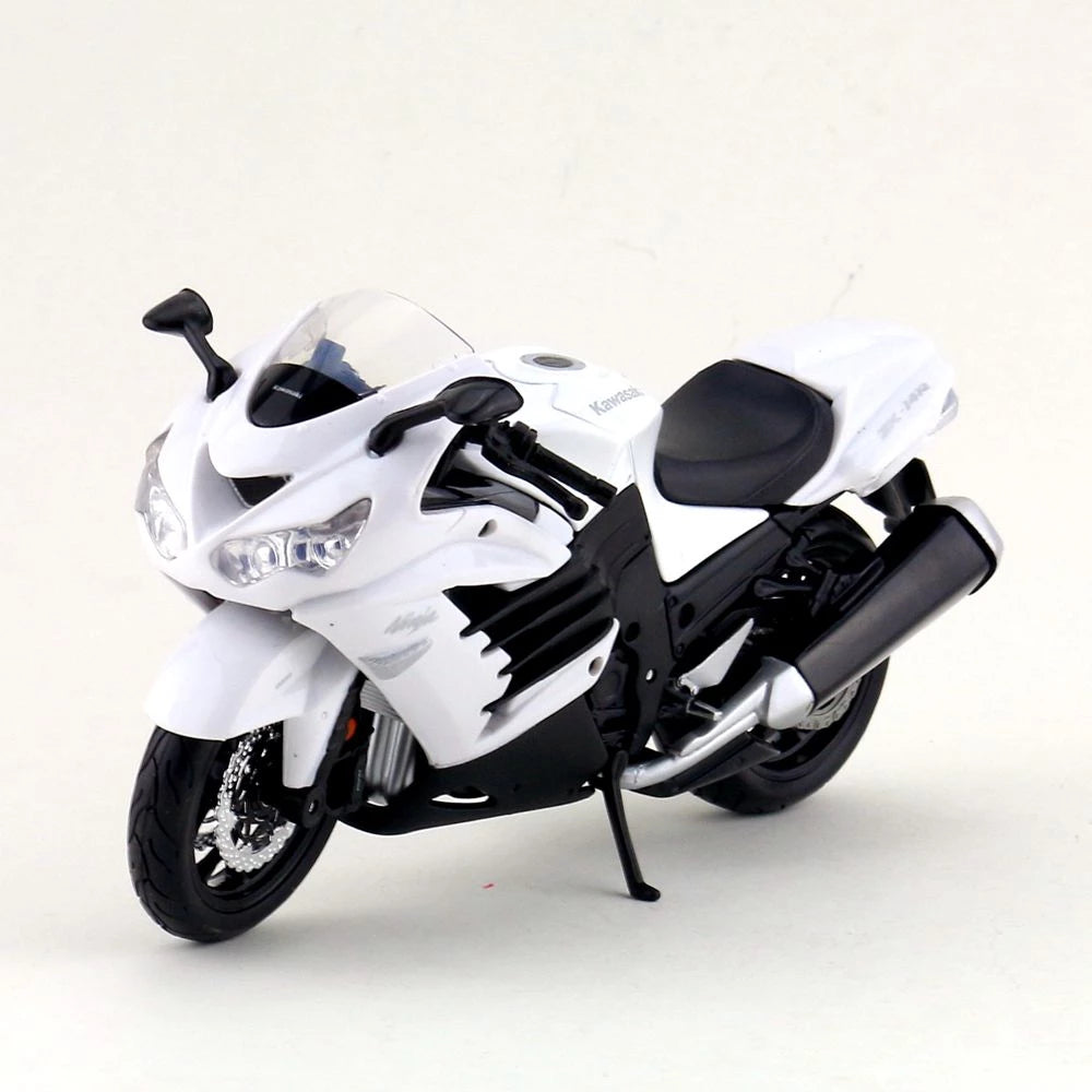 Miasto | Kawasaki Ninja ZX-14R (White) 1/12 Scale Motorcycle Model Miasto | Kawasaki Ninja ZX-14R (White) 1/12 Scale Motorcycle Model