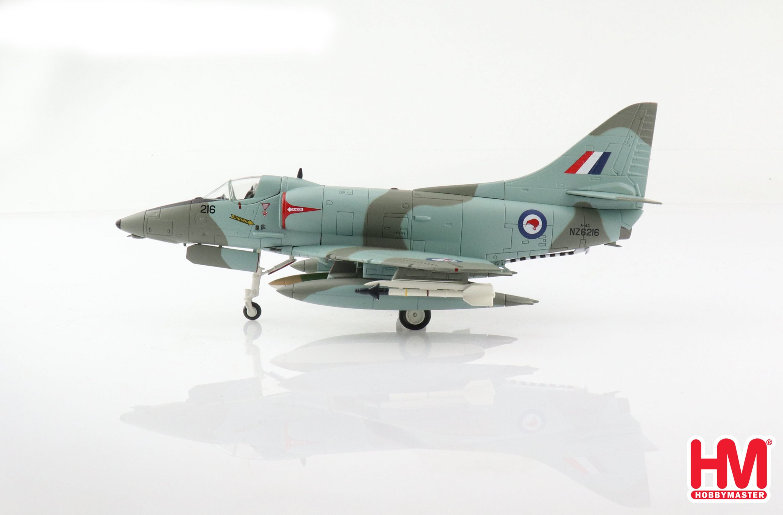 Hobby Master Douglas A-4G Skyhawk Royal New Zealand Air Force 1984, 1:72 Scale Diecast Model Left Side View