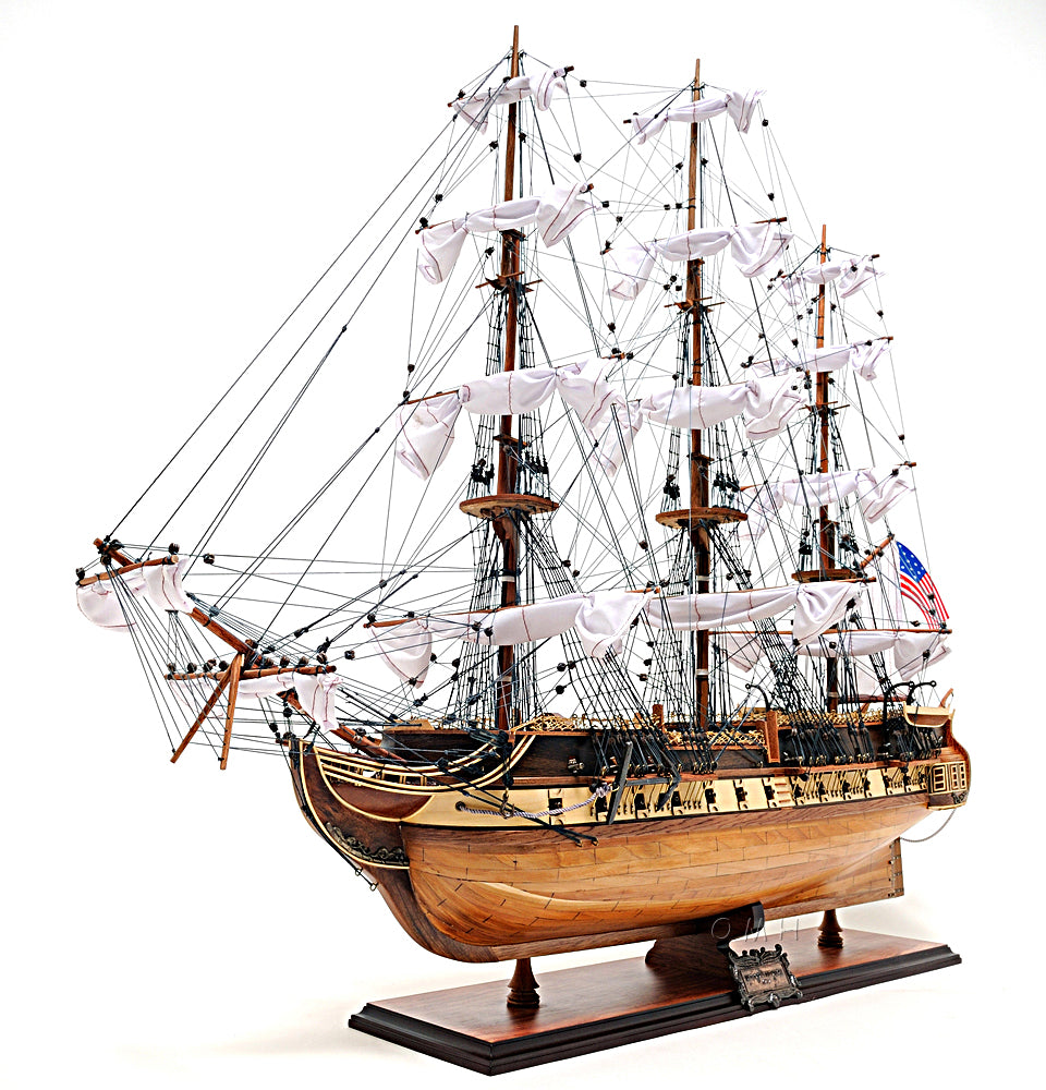 Old Modern Handicrafts USS Constitution Exclusive Edition Admiral Line 37-inch wooden model ship