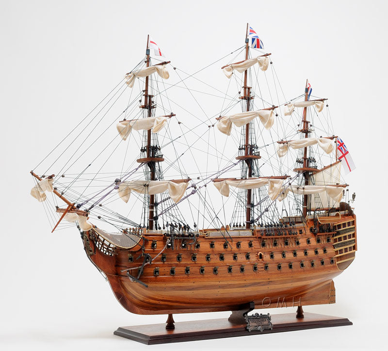 Old Modern Handicrafts HMS Victory Exclusive Edition, full profile view of 37-inch Admiral Line wooden replica.
