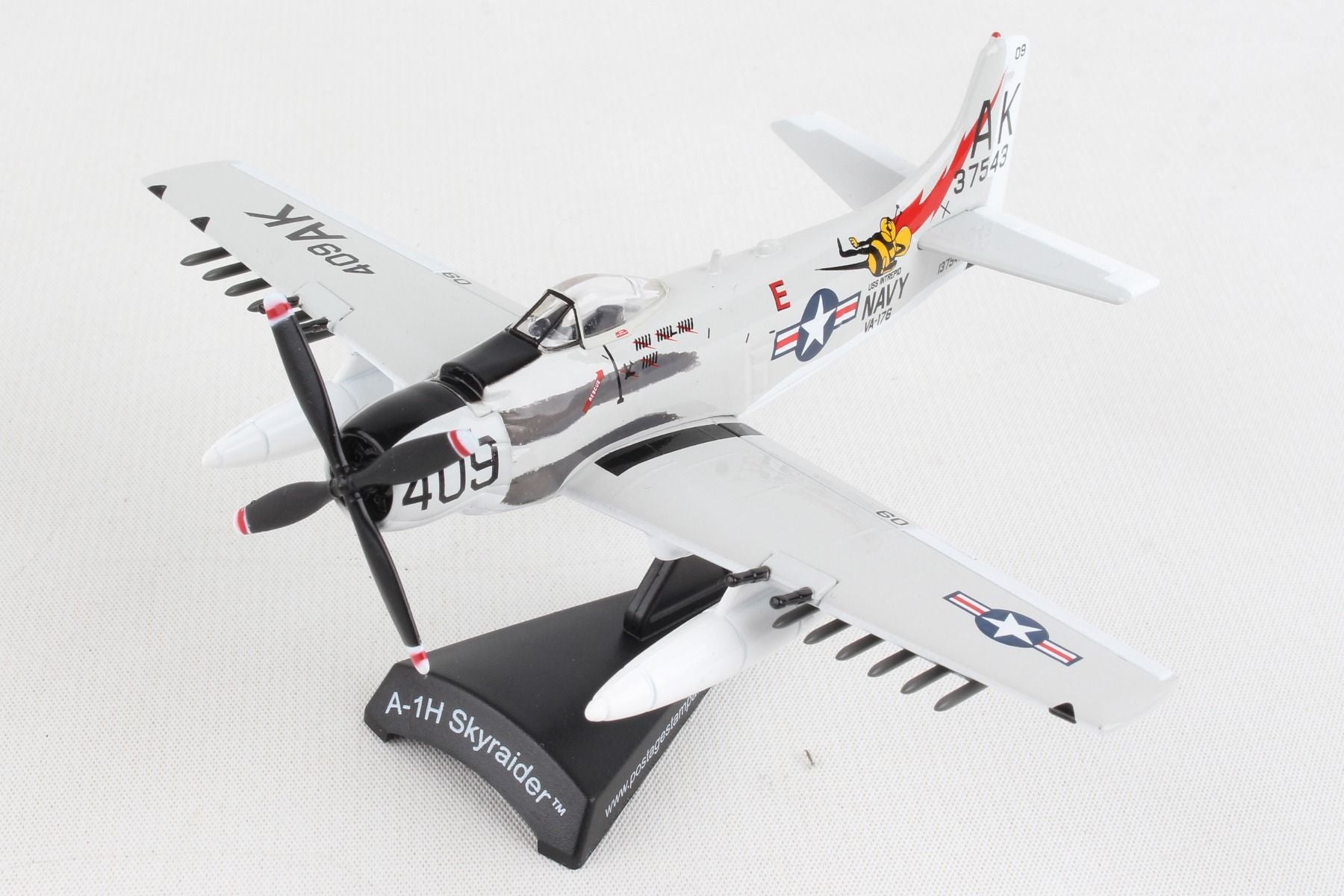 Douglas A-1 Skyraider U.S. Navy “Papoose Flight” 1/110 Scale Model