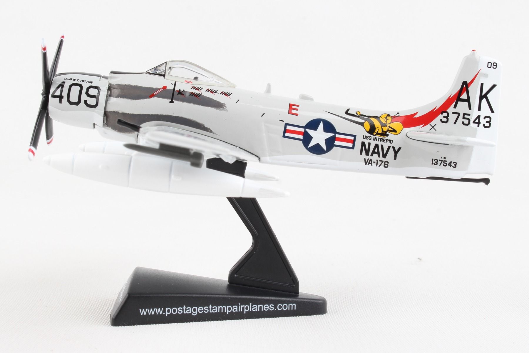 Douglas A-1 Skyraider U.S. Navy “Papoose Flight” 1/110 Scale Model Left Side View