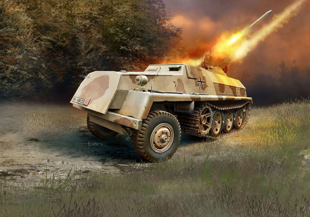 sWS Halftrack w/15cm Panzerwerfer 42 Gun 1/72 Scale Model Kit Box Art
