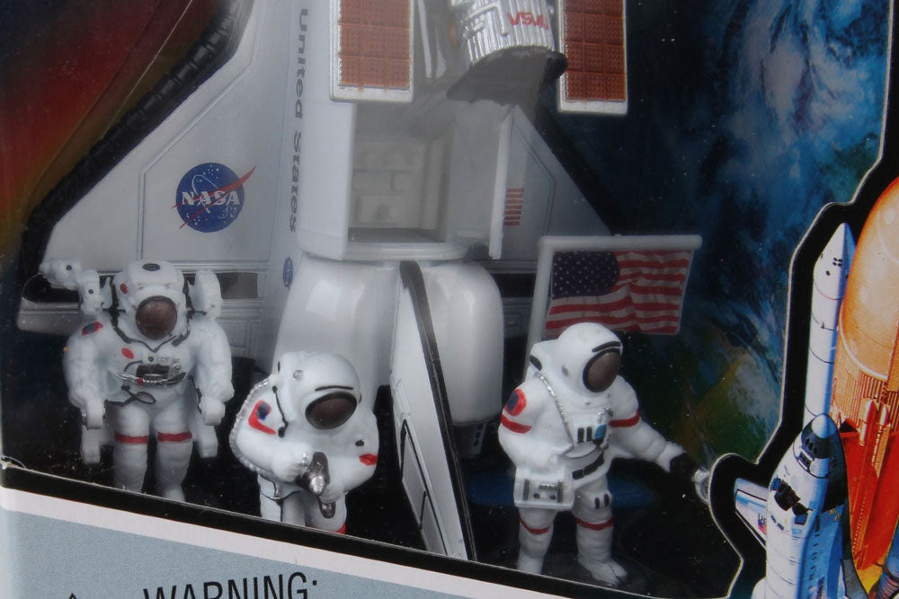 Space Shuttle 4 Piece Playset Astronaut Detail