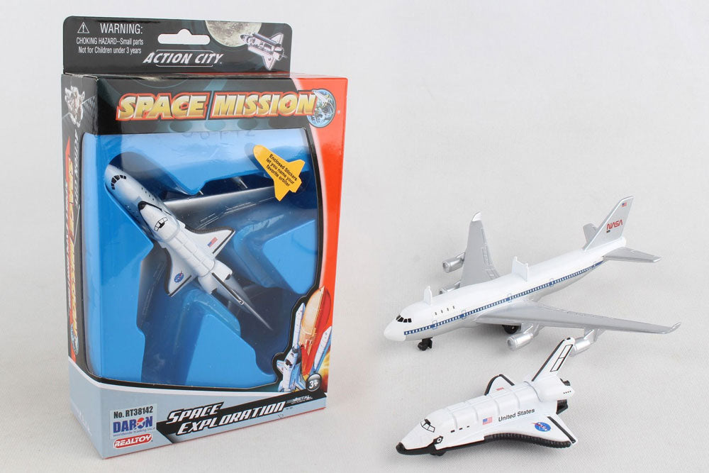 Boeing 747 & Space Shuttle Orbiter Toy Model By Daron