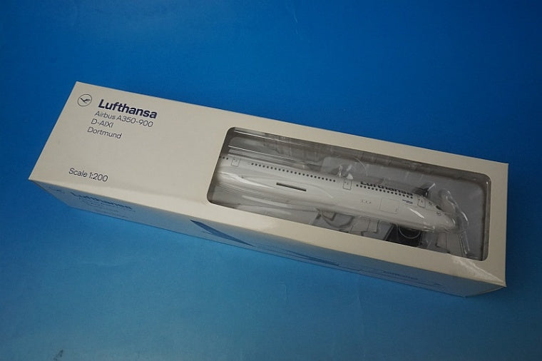 Airbus A350-900 Lufthansa (D-AIXI) 1:200 Scale Model Packaging