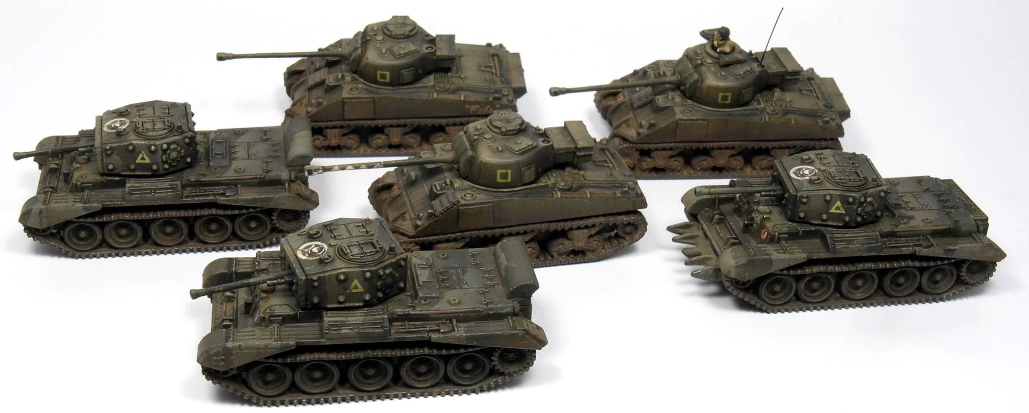 Sherman Firefly, 1:144 (12 mm) Scale Model Plastic Kit (Set of 6) With  Cromwell Tanks