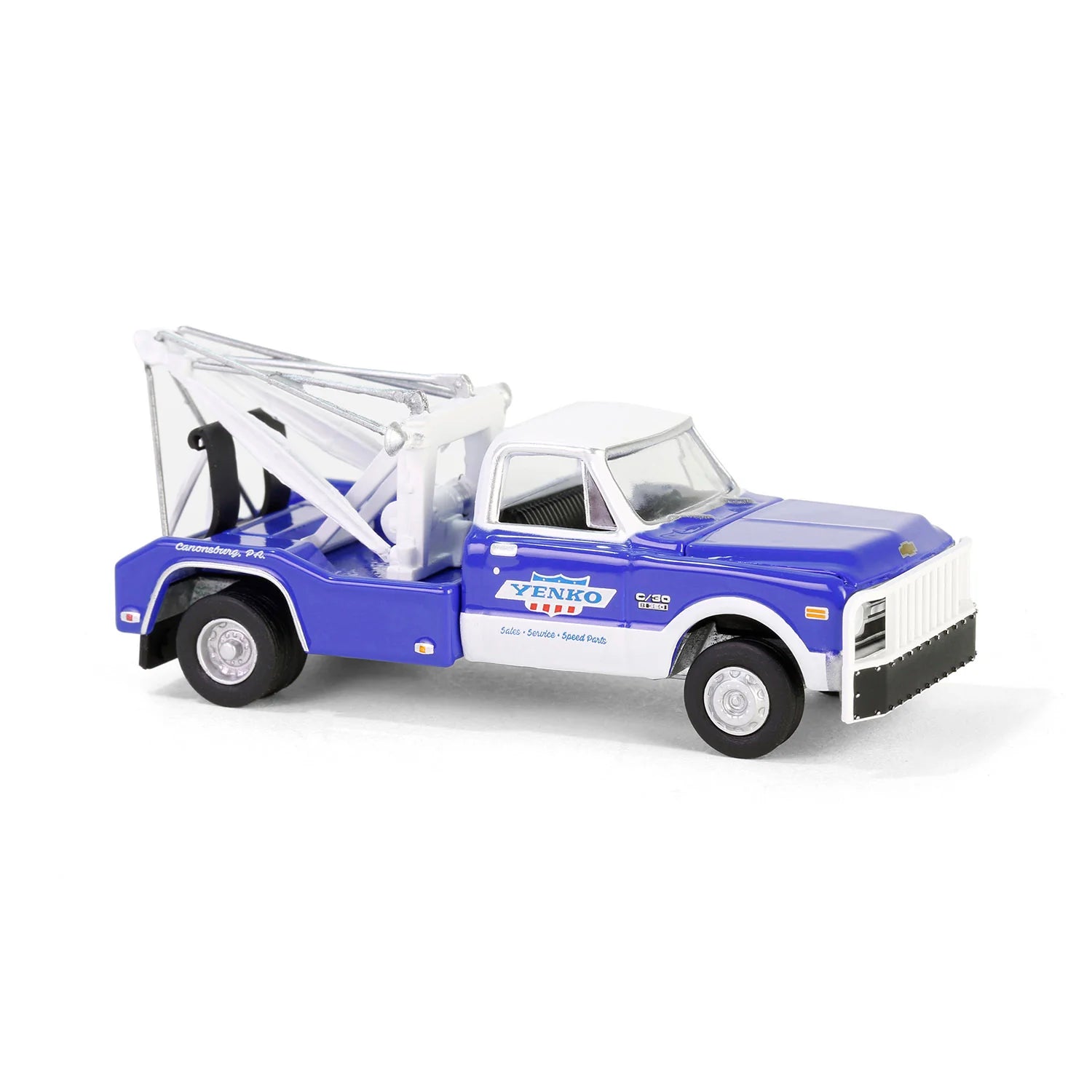 1969 Chevrolet C30 Dually Wrecker – Yenko 1:64 Scale Diecast Model Right Front View