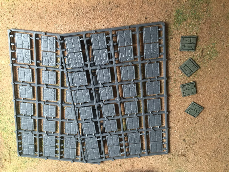 20 mm Square Paved Effect Plastic Bases (64)