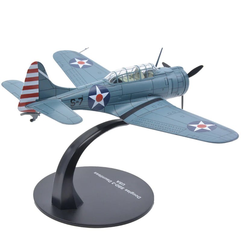 Douglas SBD-3 Dauntless, US Navy 1940’s, 1/72 Scale Diecast Model Right Rear View On Stand