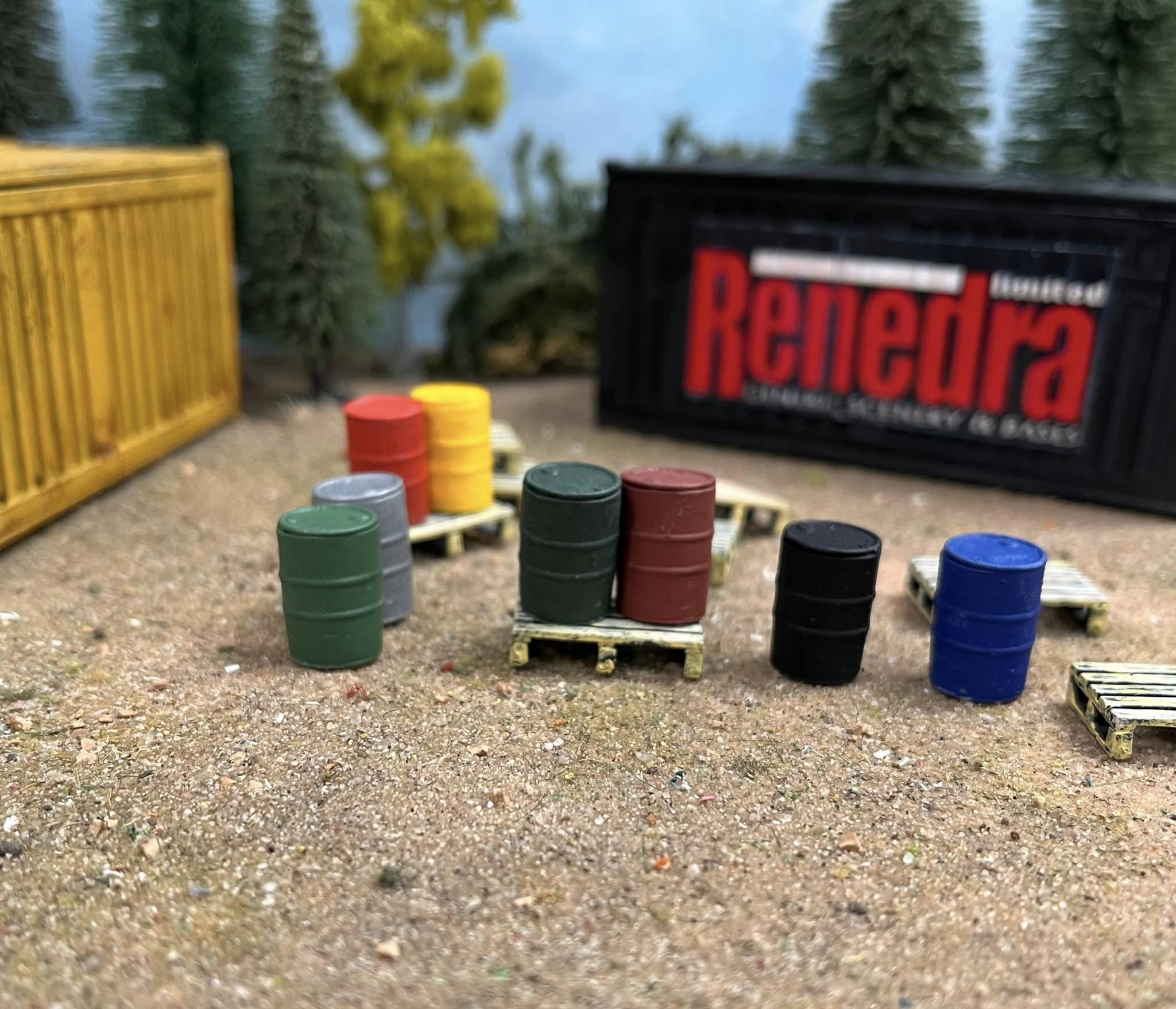 Oil Drums (8), 28mm Scale Scenery