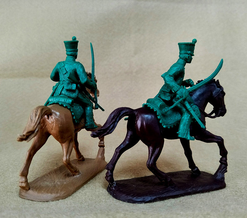 Napoleonic Wars French Chasseurs (Mounted) with Officer 1803-1815, 54 mm (1/32) Scale Plastic Figures Rear View