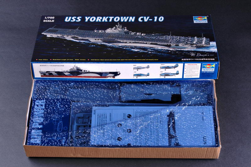 USS Yorktown Aircraft Carrier CV-10 1945, 1:700 Scale Model Kit Open Box