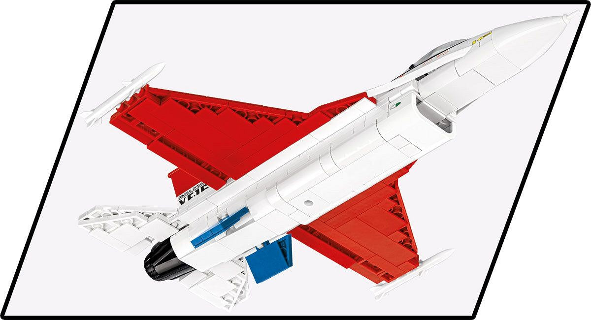 Lockheed Martin F-16 (YF-16) First Flight 1974, 375 Piece Block Kit Bottom view