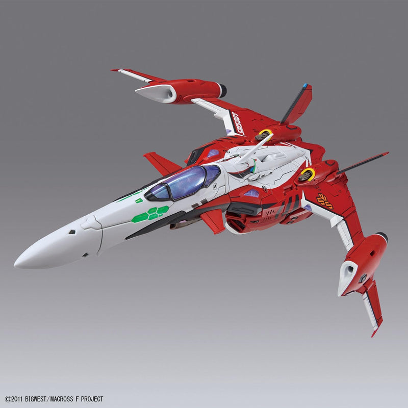 Macross High Grade Macross Frontier YF-29 Durandal Valkyrie (Alto Saotome), 1:100 Scale Model Kit Fighter Mode