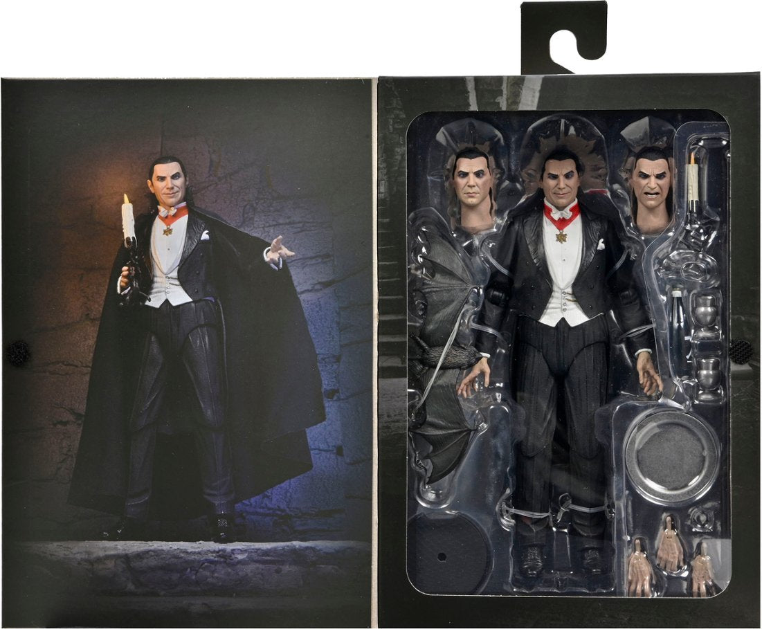 Ultimate Dracula (Transylvania) 7” Action Figure Inside Packaging