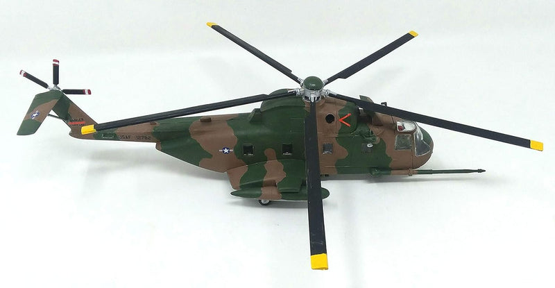 Sikorsky HH-3E Jolly Green Giant 1/72 Scale Plastic Model Kit Right Side View