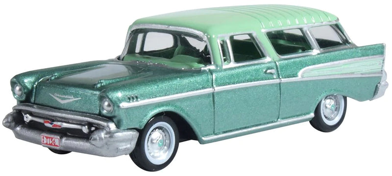 Chevrolet Nomad 1957 (Highland Green / Surf Green) 1:87 Scale Diecast Model