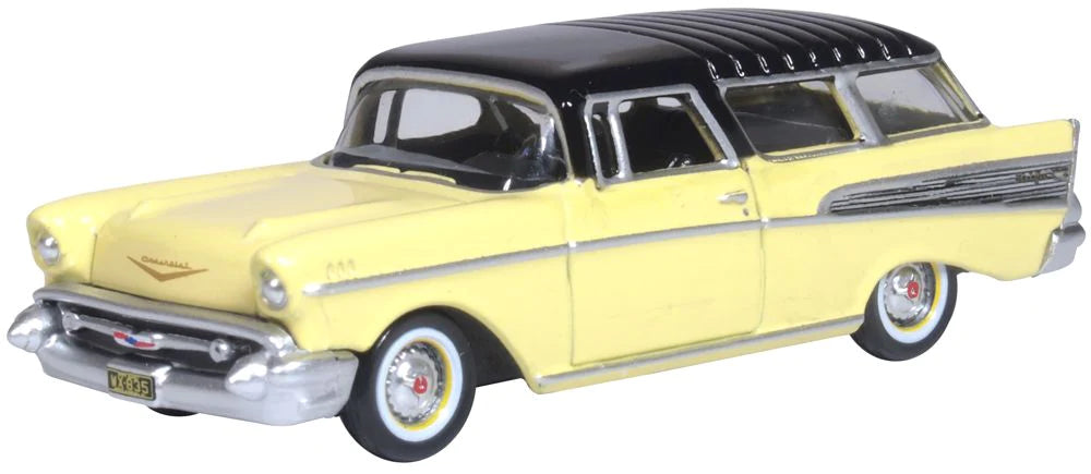 Chevrolet Nomad 1957 – Colonial Cream / Onyx Black 1:87 Scale Diecast Model