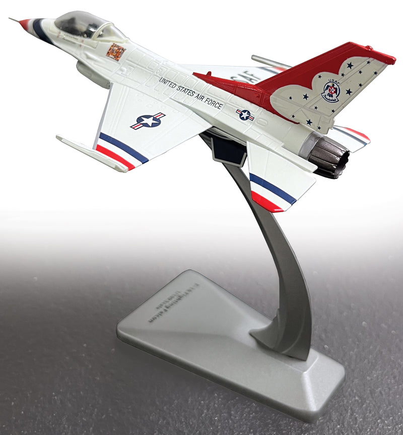 Lockheed Martin (General Dynamics) F-16 Fighting Falcon USAF Thunderbirds, 1:100 Scale Diecast Model Left Rear View