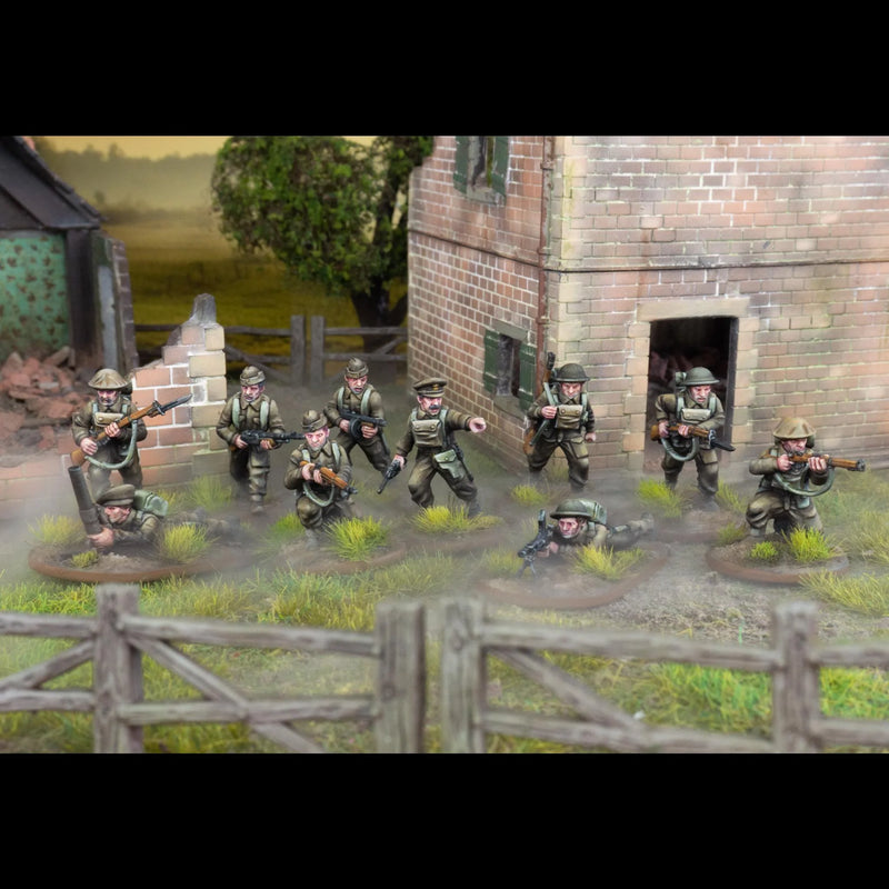 British Expeditionary Force 28 mm Scale Model Plastic Figures Diorama Example