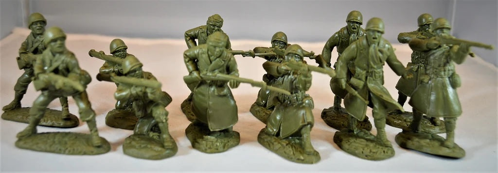 World War II US Infantry “Fire Support”, 1/32 (54 mm) Scale Plastic Figures 