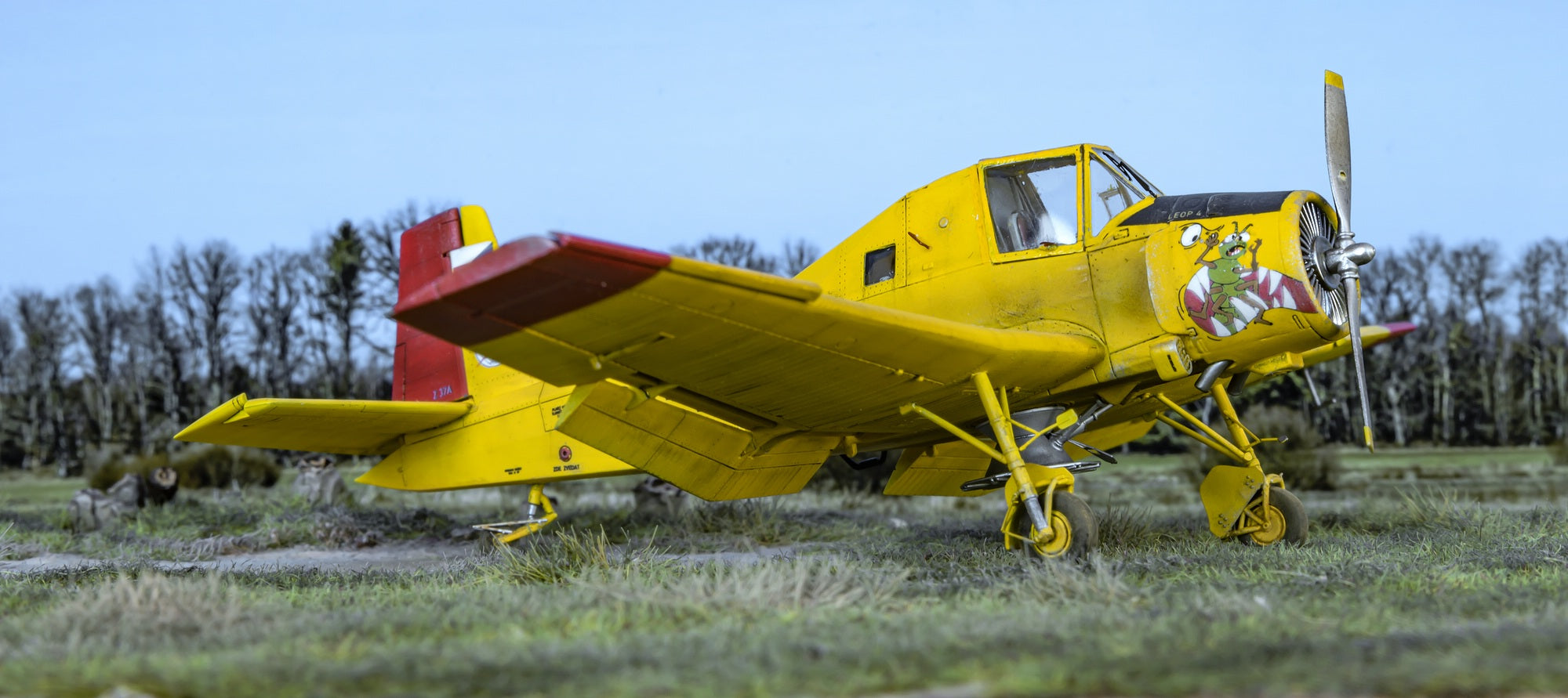 Eduard Z-37A Čmelák (Weekend Edition) 1:72 Scale Plastic Model Kit Example Diorama