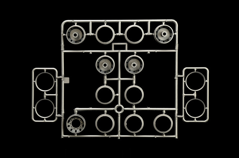 Freightliner Heavy Dumper Truck 1/24 Scale Model Kit Sprue L