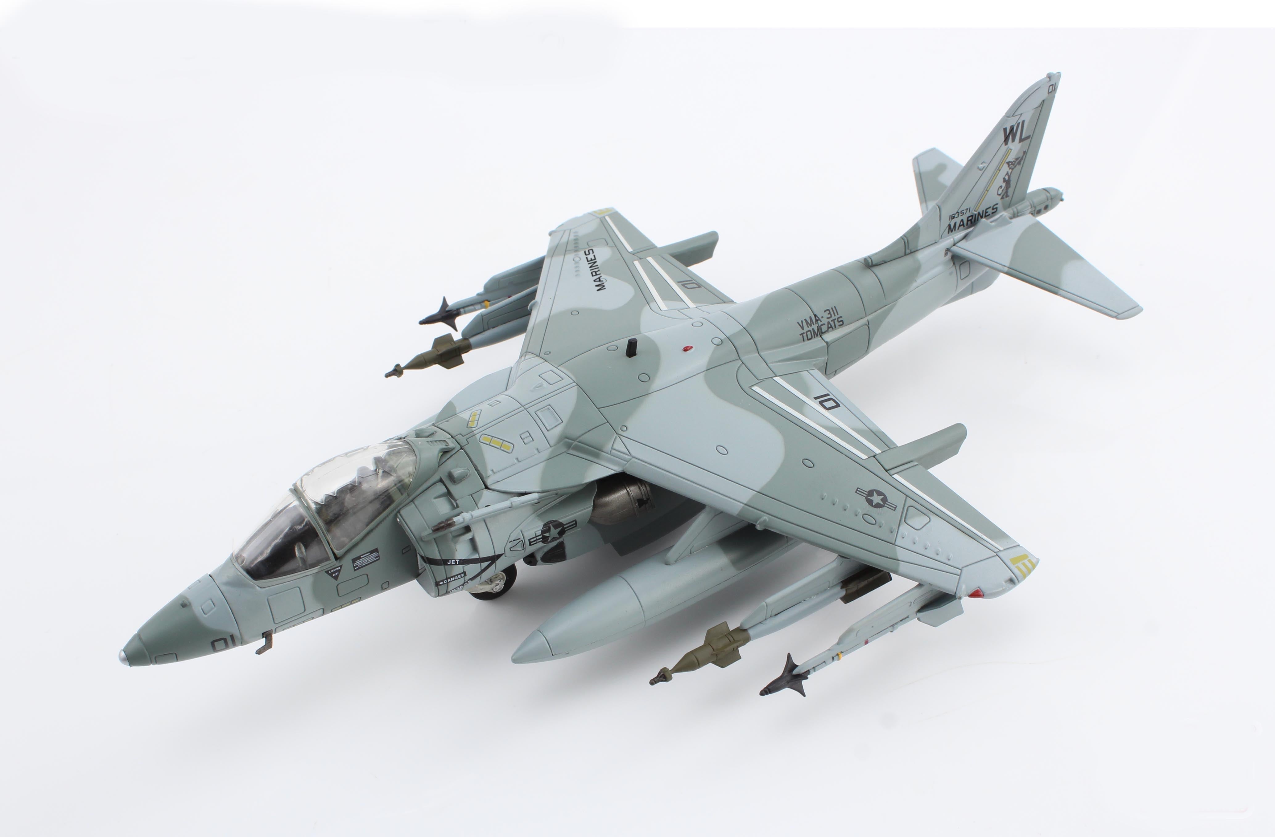 McDonnell Douglas AV-8B Harrier II VMA-311 1990, 1/72 Scale Diecast Model