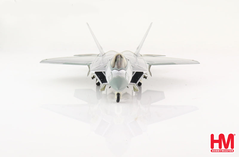 Lockheed Martin F-22A Raptor, 422nd TES “Mirror Paint Finish” 2021, 1:72 Scale Diecast Model Front View