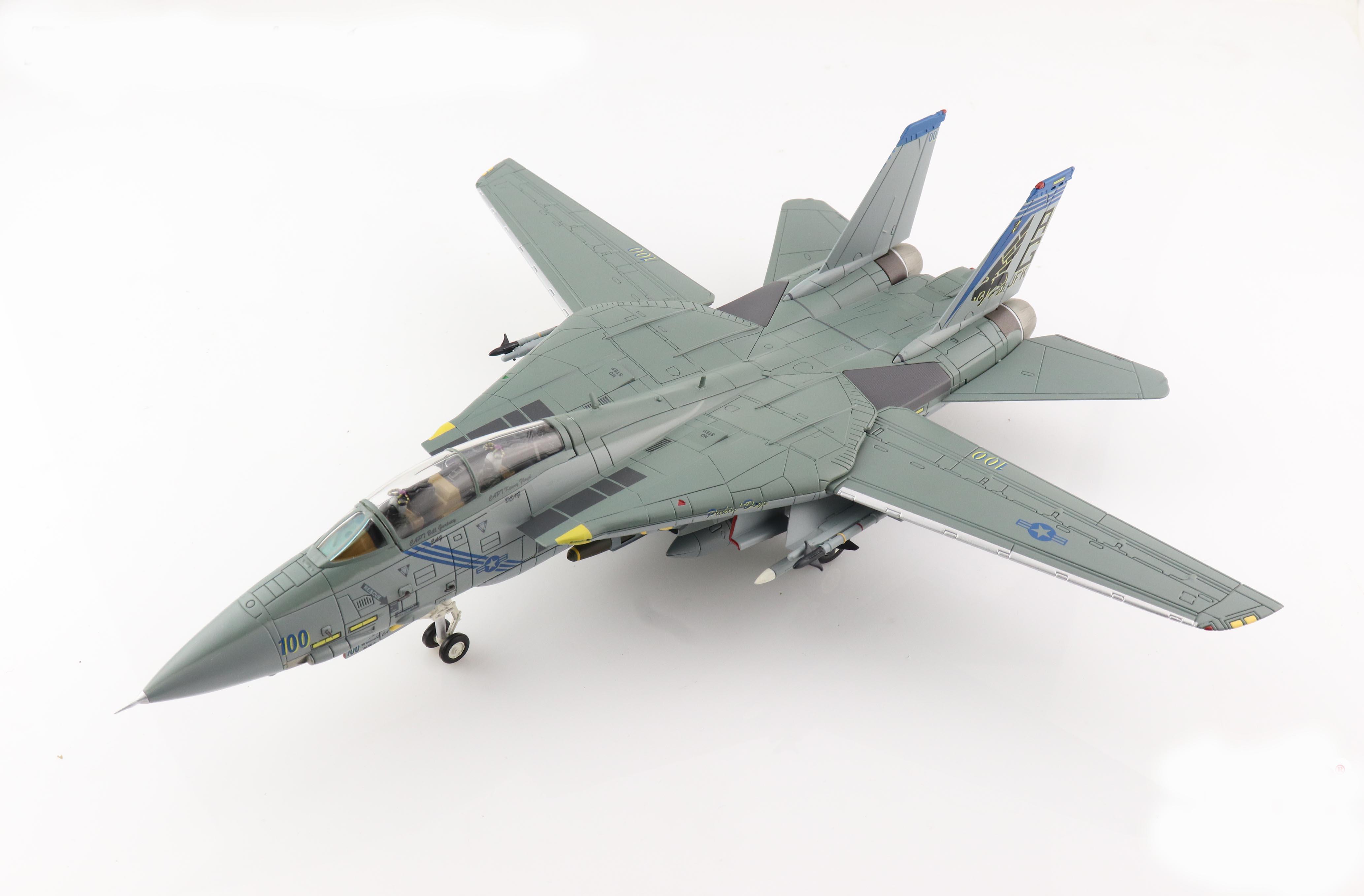 Grumman F-14B Tomcat, VF-143 “Pukin Dogs” USS John F. Kennedy 2002, 1:72 Scale Diecast Model