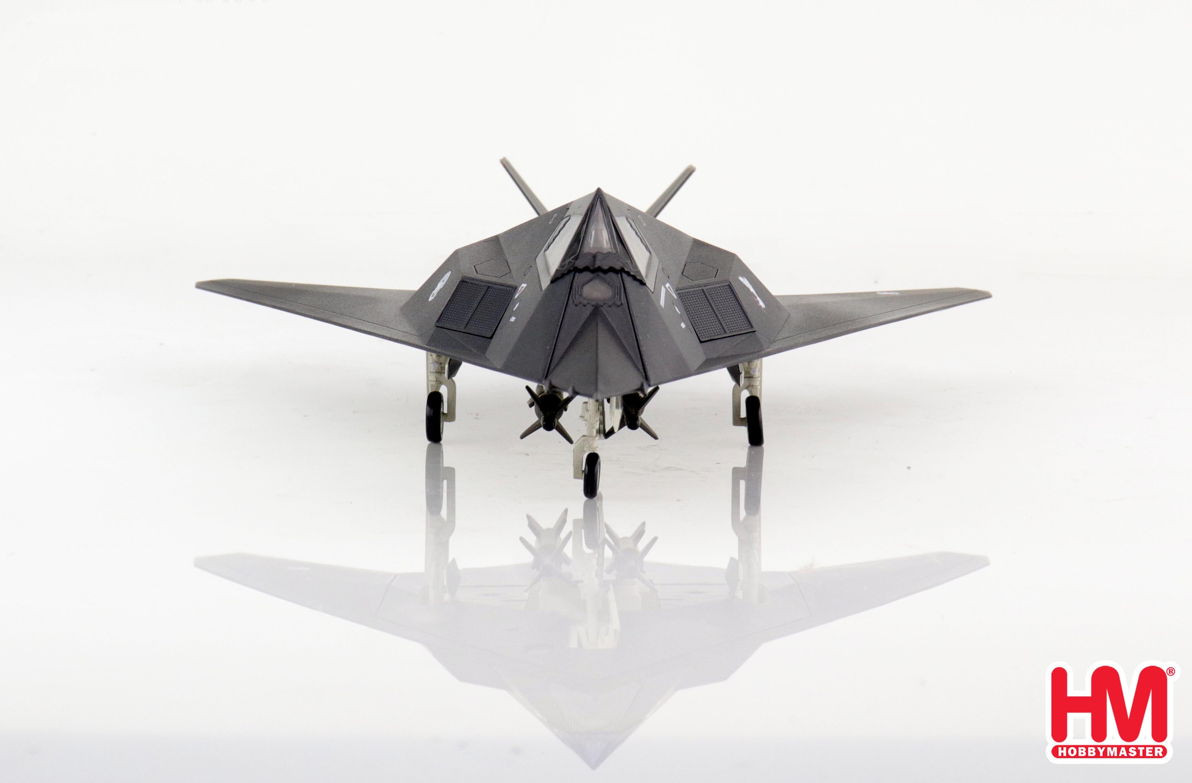 Hobby Master | Lockheed Martin F-117A Nighthawk “40 Years of