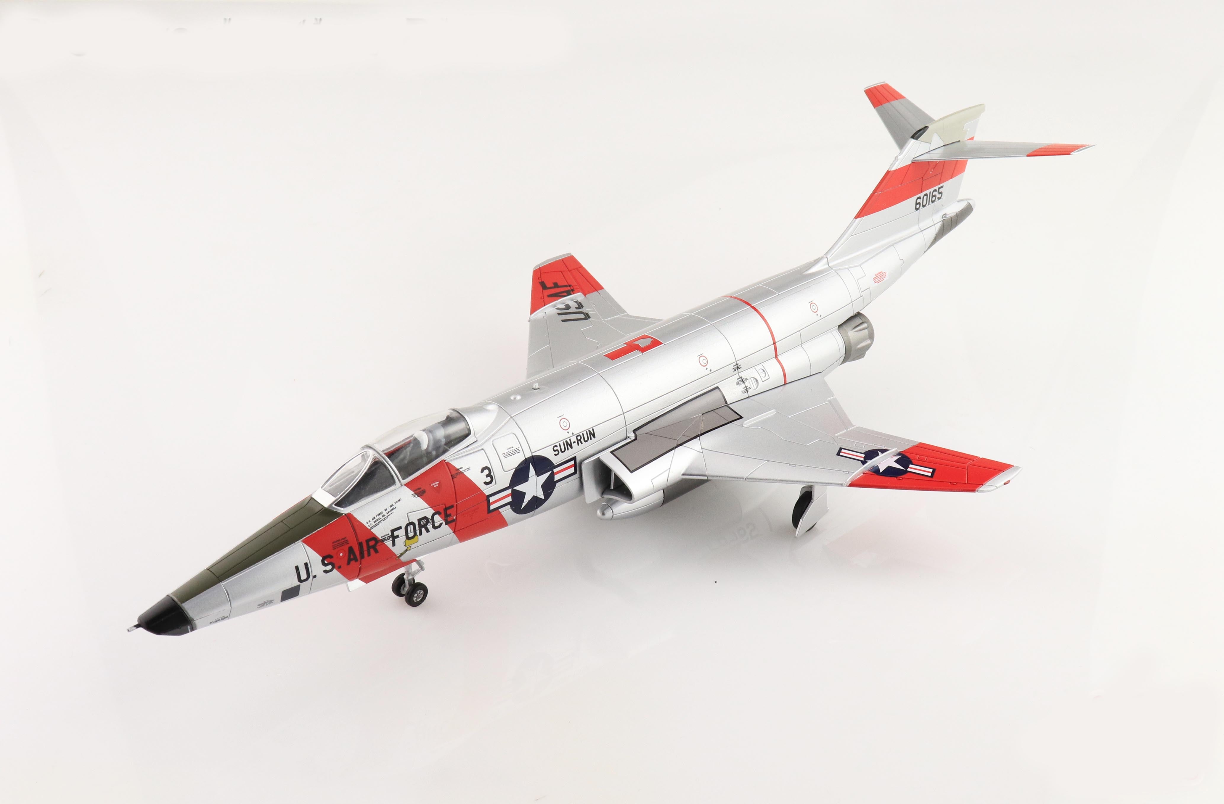 McDonnell RF-101C Voodoo “Operation Sun Run” 1957, 1:72 Scale Diecast Model