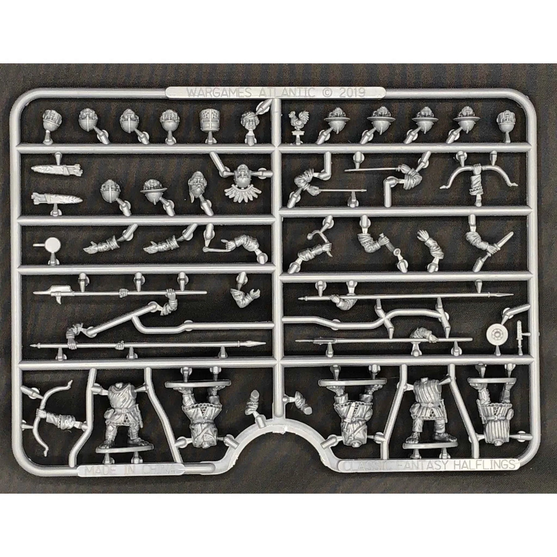 Halfling Militia, 28 mm Scale Model Plastic Figures Example Frame