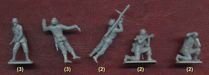 World War II German Troops, 1/72 Scale Plastic Figures Poses 1