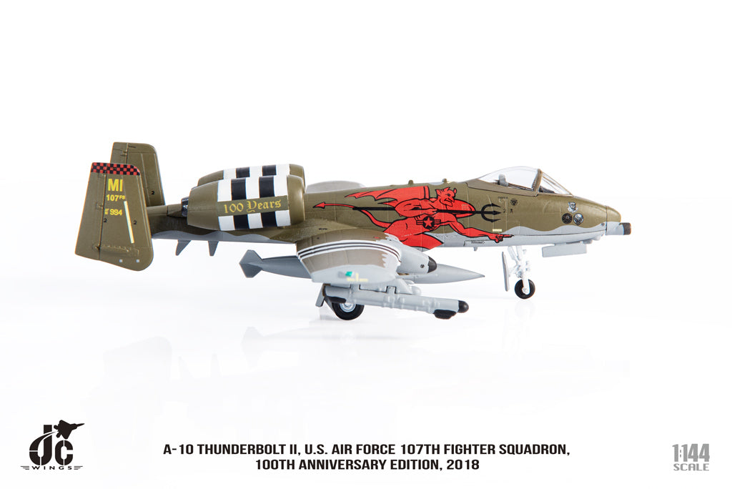 Fairchild Republic A-10 Thunderbolt II, 107th FS, 2018 1/144 Scale Diecast Model Right Side View