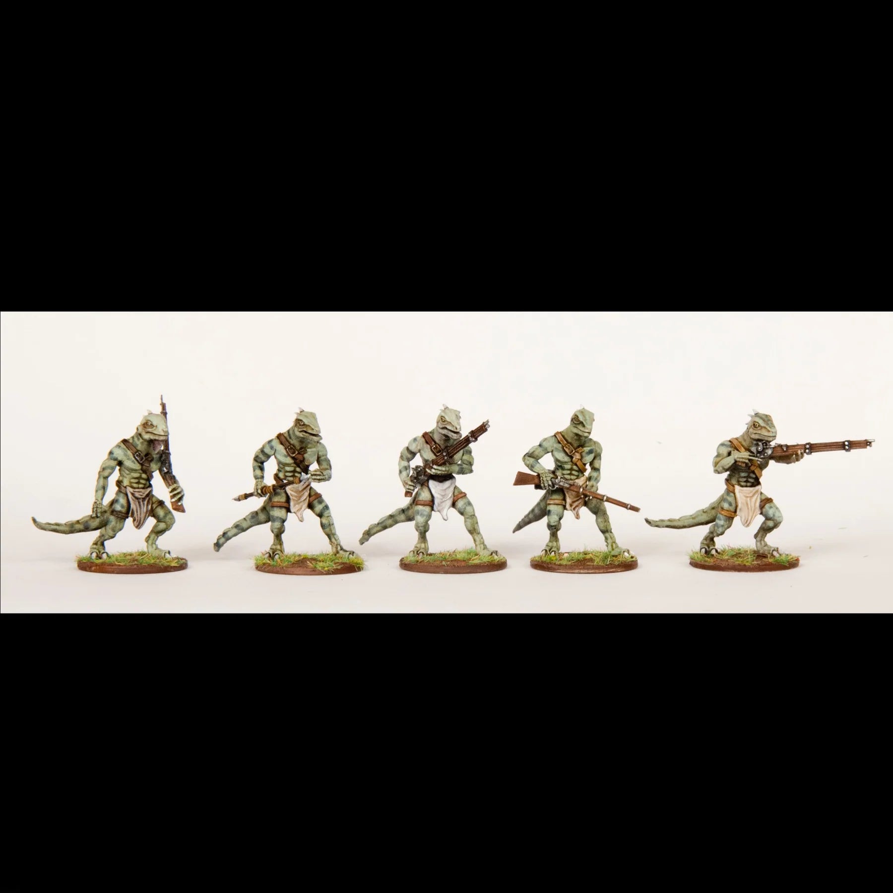 Lizardmen, 28 mm Scale Model Plastic Figures Painted Figures