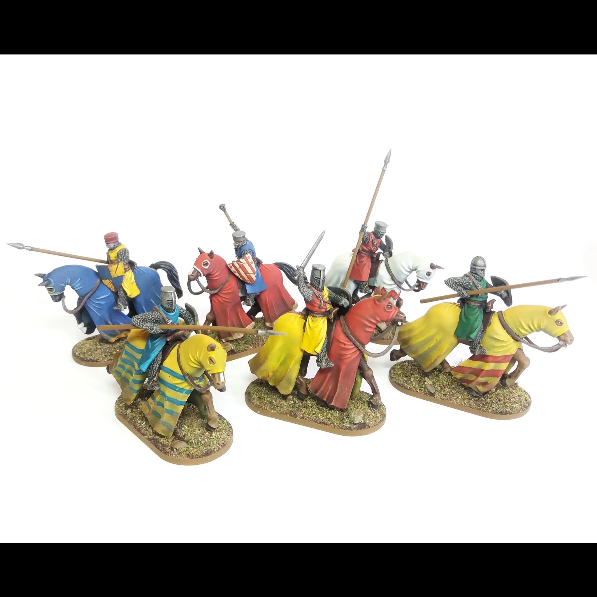 Mounted Knights (1150-1320) 28 mm Scale Model Plastic Figures Painted Example