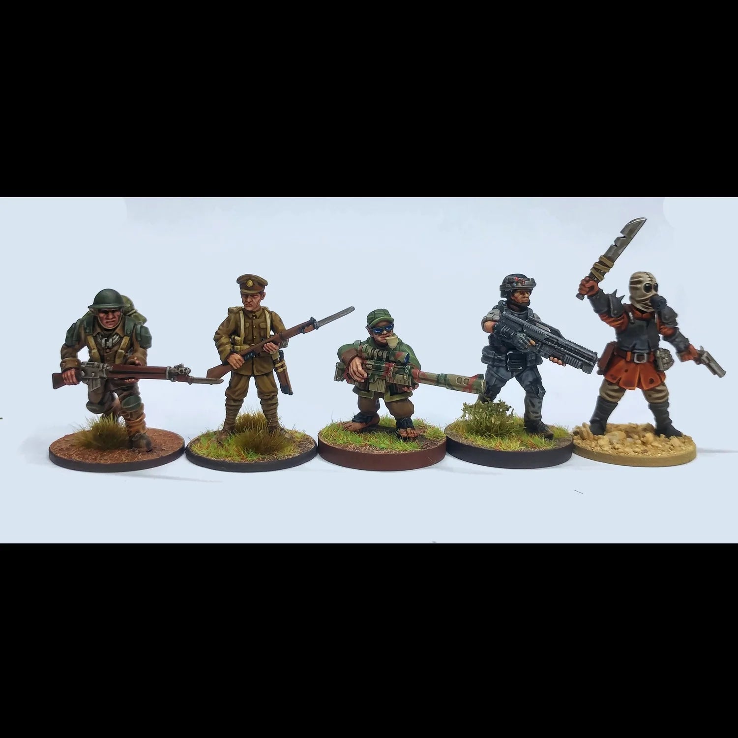 SneakFeet (Free Agents), 28 mm Scale Model Plastic Figures Size Comparison