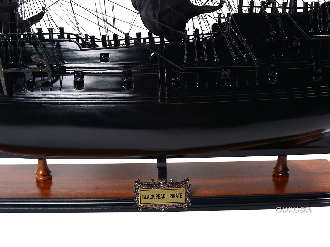 Old Modern Handicrafts | Black Pearl Pirate Ship (Exclusive