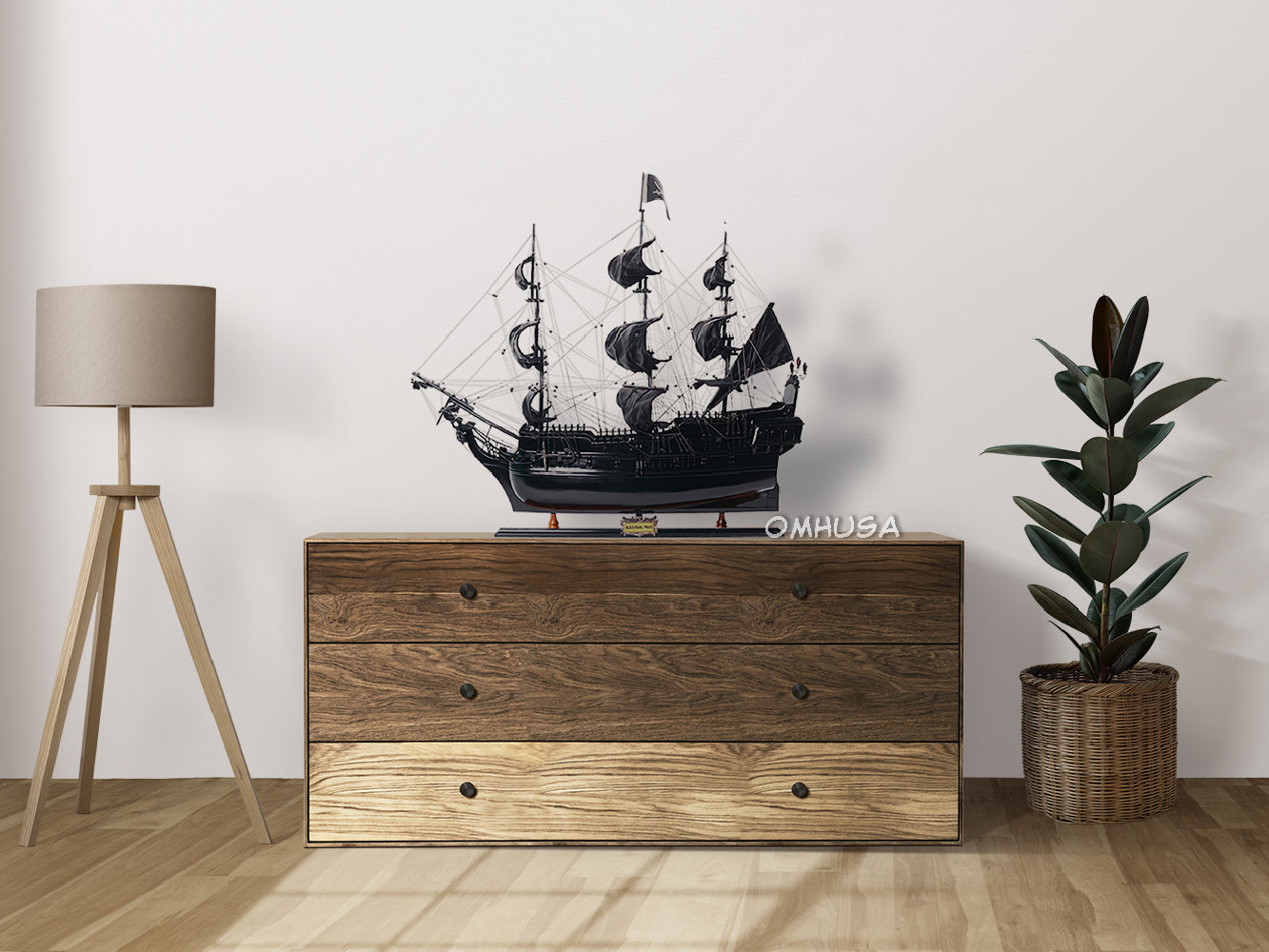 Black Pearl Pirate Ship (Exclusive Edition) Wooden Scale Model Display Example