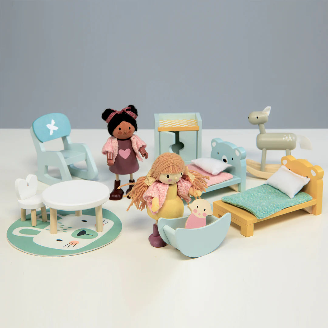 Dolls House Children’s Room Furniture Set 