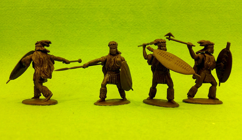 Zulu in Regalia (Shaka’s uGibabanye Regiment), 54 mm (1/32) Scale Plastic Figures